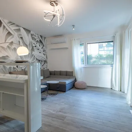 Casa Luxury Wellness By Bltn Aparthotel